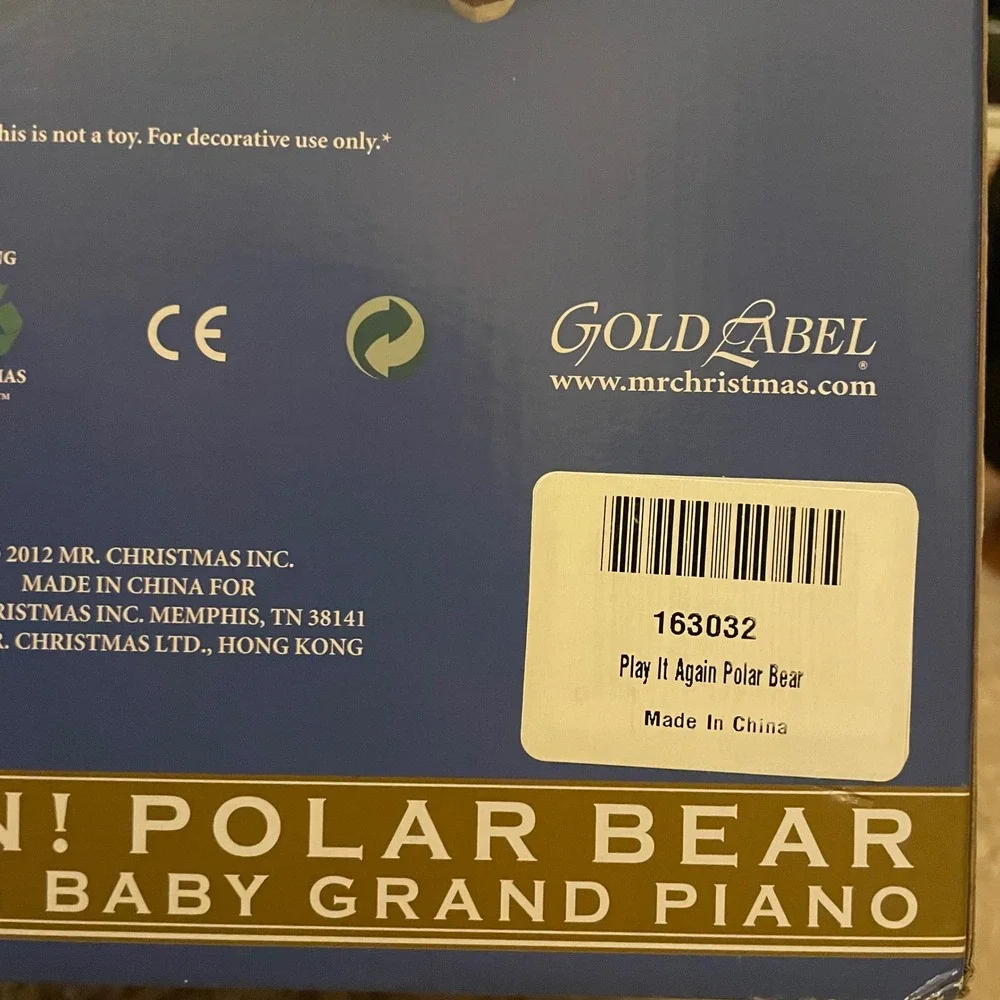 NEW in Box Vintage Mr Christmas Gold Label Polar Bear Animated Musical Piano